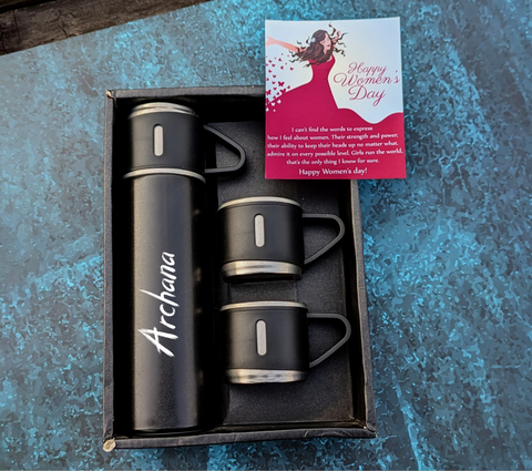 Personalized Insulation Flask set including 1 Bottle & 2 Cups